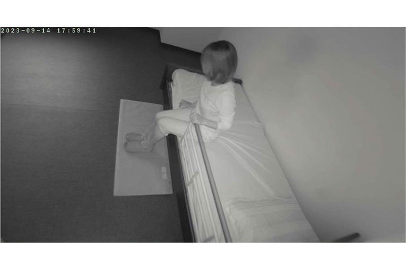 夜間のカメラ映像